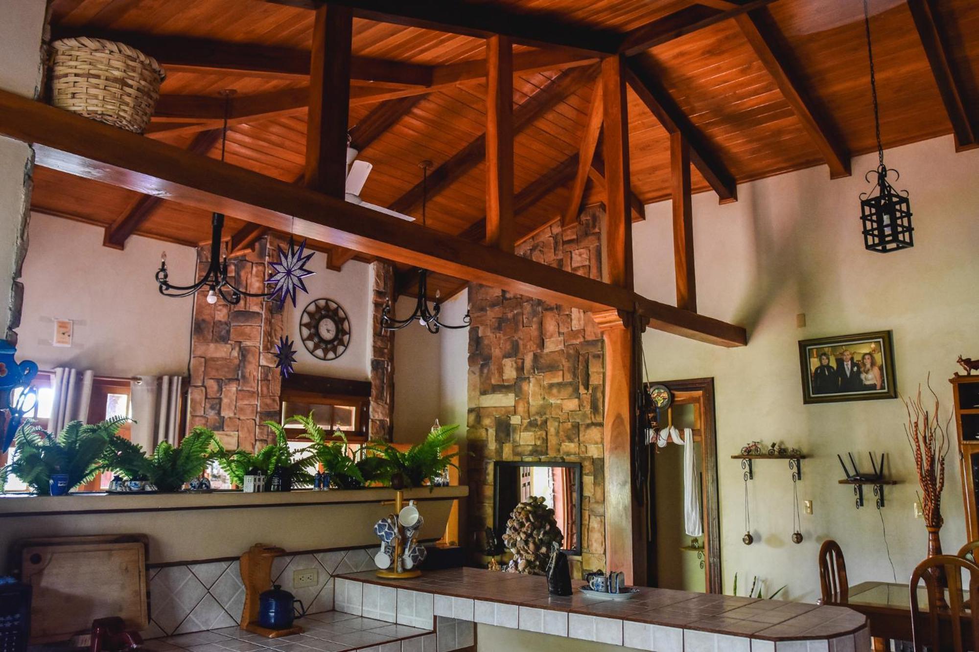 Casa Cora Bed And Breakfast Carmona Exterior photo